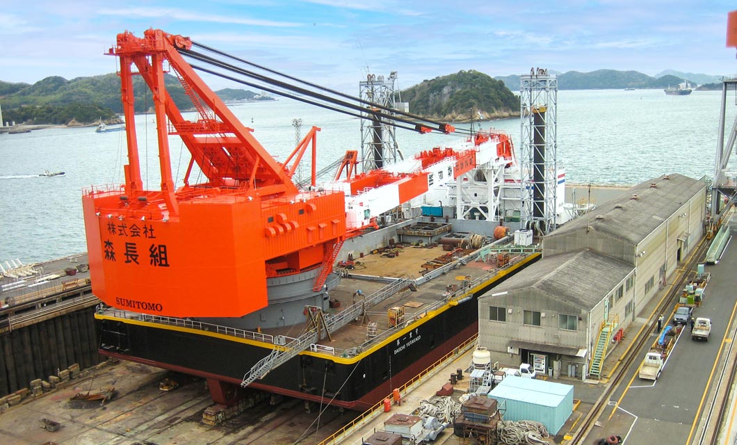 Ship repair（Osaka Shipyard）4